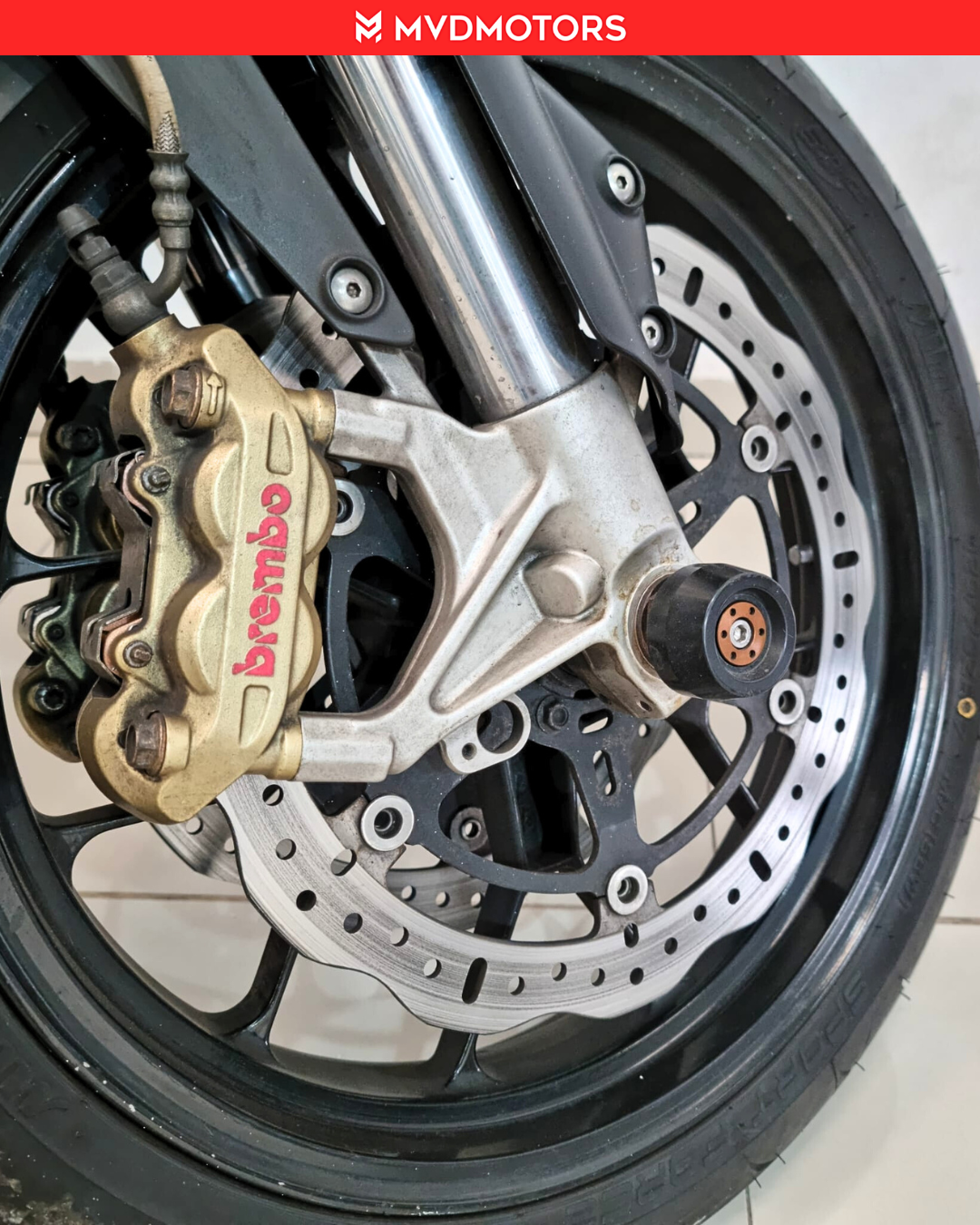Aprilia Dorsoduro 750 Factory — foto 10