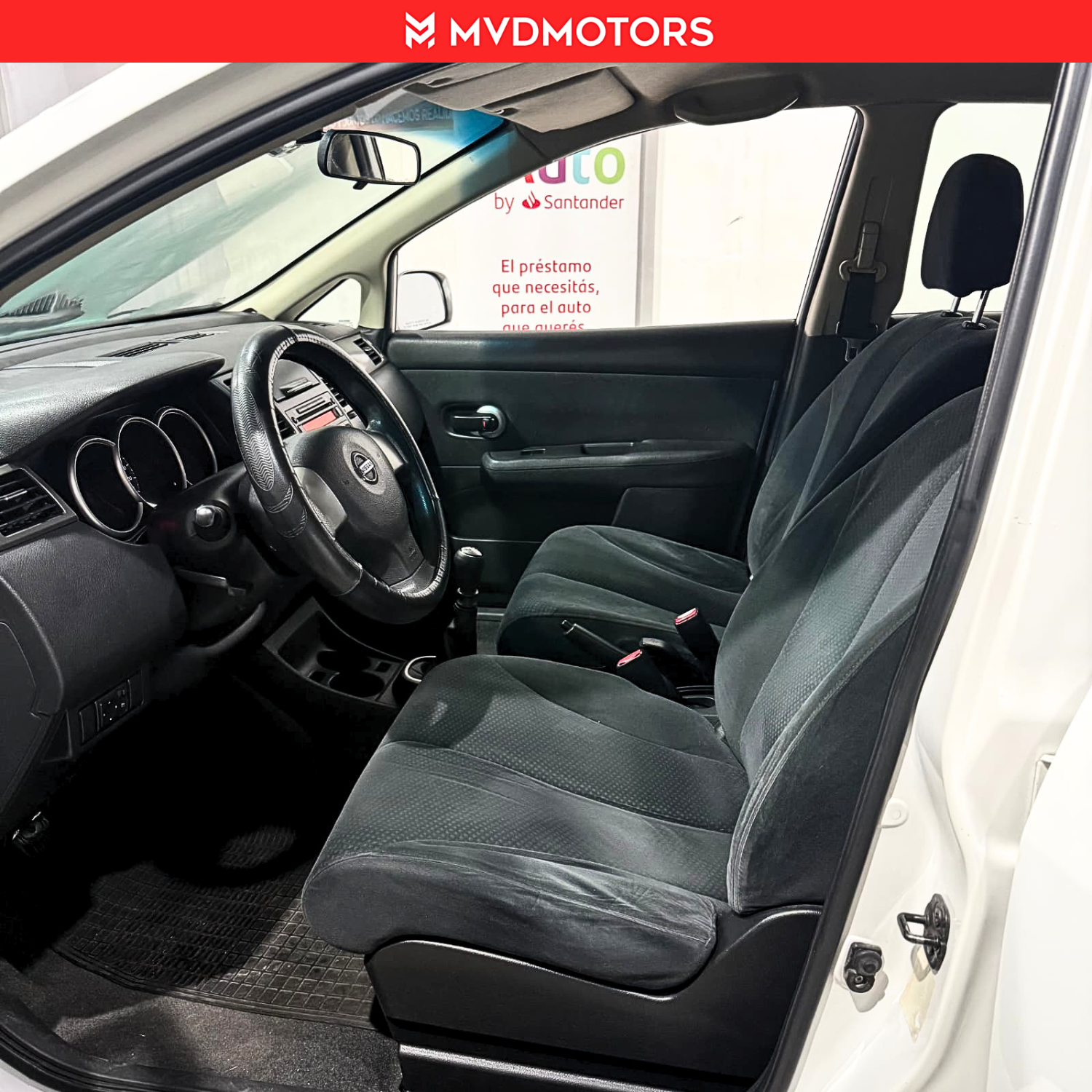Nissan Tiida hb — foto 12