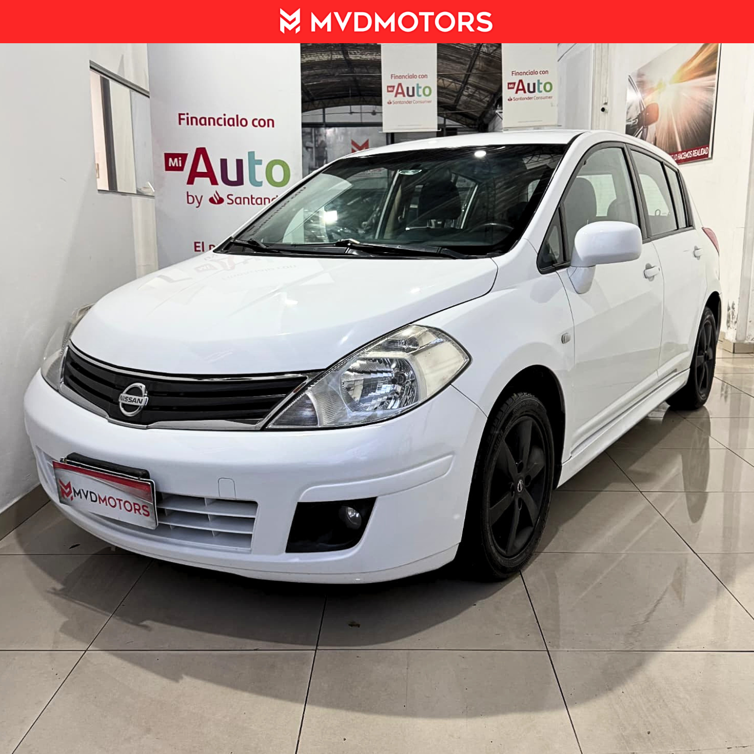 Nissan Tiida hb en venta